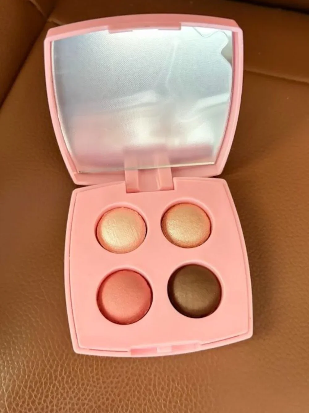 LAURA GELLER NEW YORK Baked Eyeshadow Quad Pink Buttercream NWT